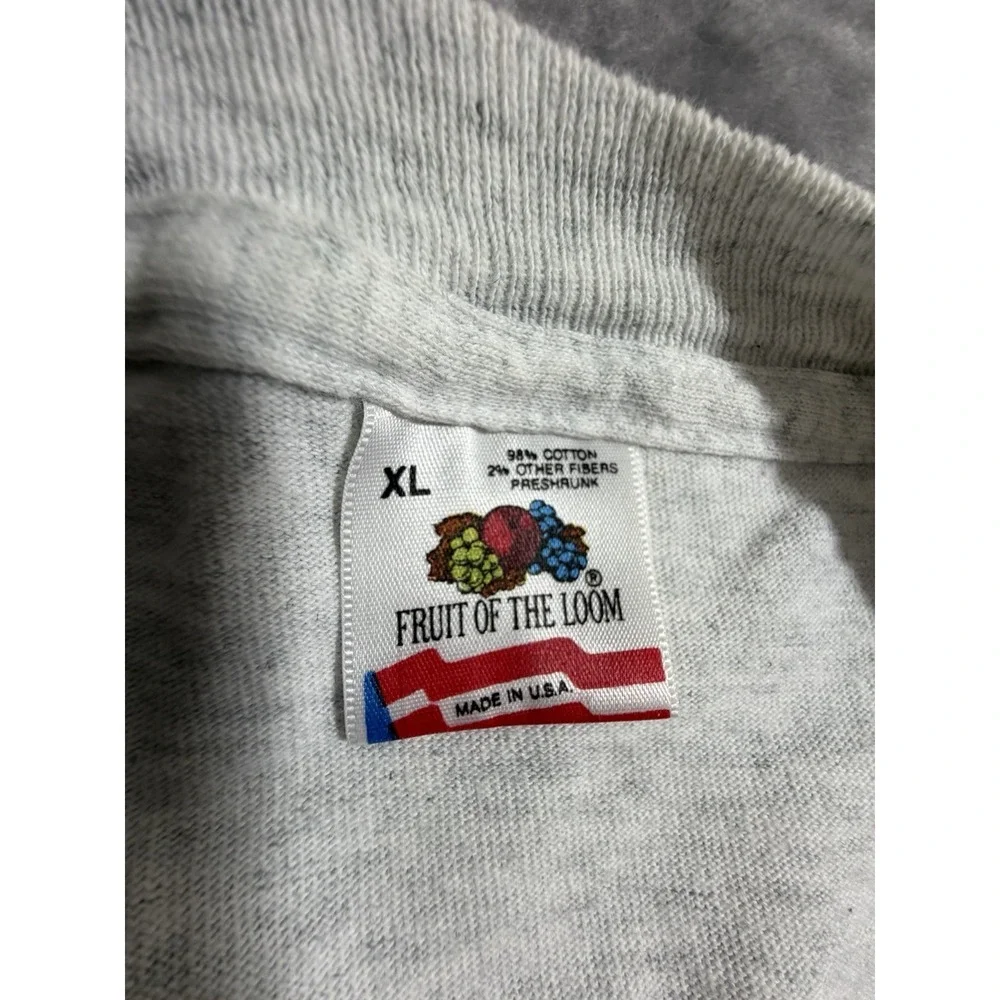 Vintage 1990 Single Stitch Made In USA Fruit Of Loom TShirt Breeders Cup Size XL